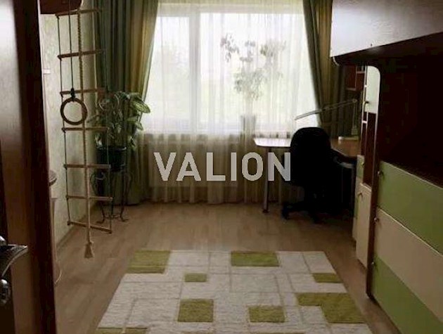 Продажа 2-к квартиры улица Мрии 18б