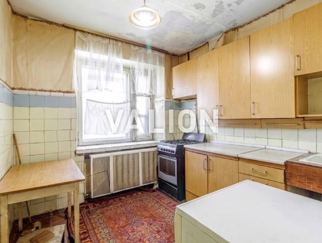 Продаж 3-к квартири Чоколівський бульв. 40