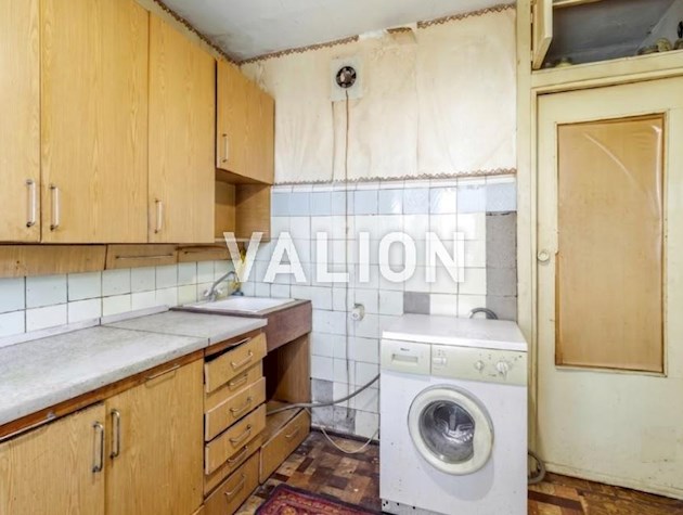 Продаж 3-к квартири Чоколівський бульв. 40
