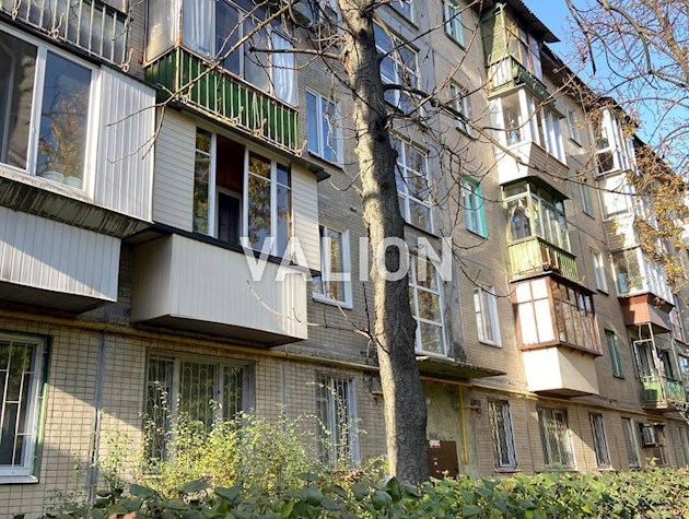 Продажа просторной 3-комнатной квартиры на бульваре Верховного Совета, 29а