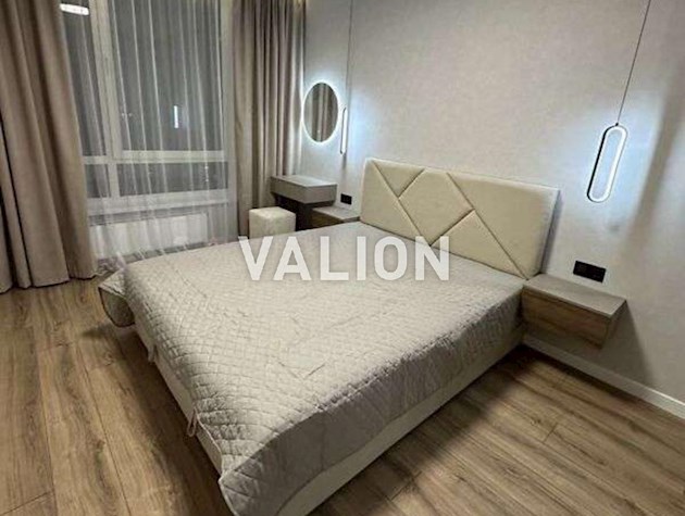 Продаж 1-к квартири вул. Змієнка Всеволода 30. Метро Нивки.