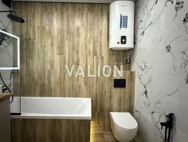 Продаж 1-к квартири вул. Змієнка Всеволода 30. Метро Нивки.