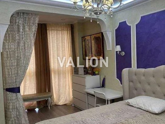 Продажа 5-к квартиры ул. Драгоманова 2