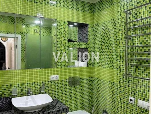 Продажа 5-к квартиры ул. Драгоманова 2