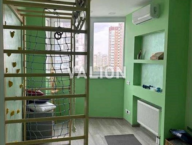 Продажа 5-к квартиры ул. Драгоманова 2