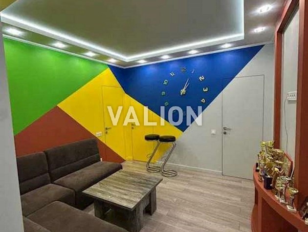 Продажа 5-к квартиры ул. Драгоманова 2