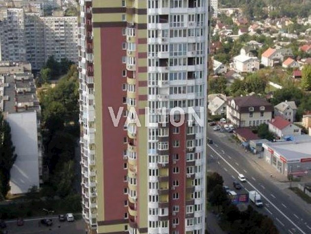 Продаж 3-к квартири Харківське шосе 182