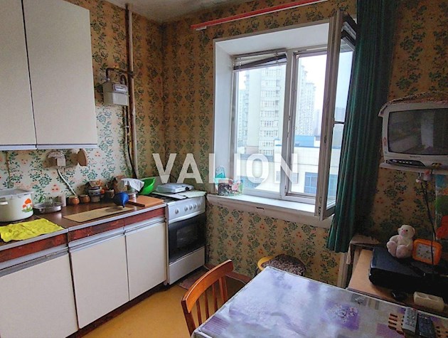 Продажа 2К квартира на ул. Кудряшова, 7 Соломенский район.