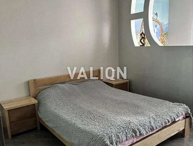 Продаж 1-к квартири вул. Олевська 5