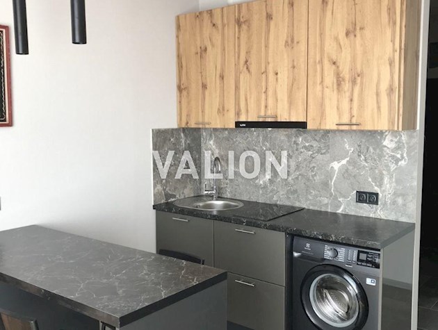 Продажа 1-комнатной квартиры ЖК Современный квартал Соломенский район.