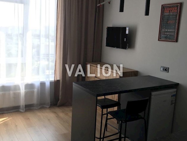 Продажа 1-комнатной квартиры ЖК Современный квартал Соломенский район.