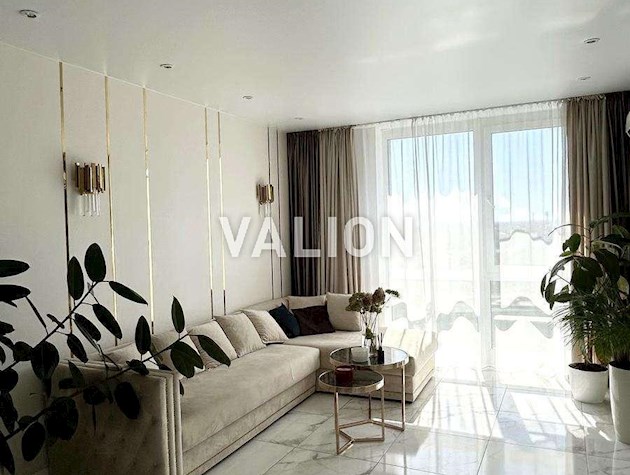 Продажа 3-к квартиры ул. Заречная 6