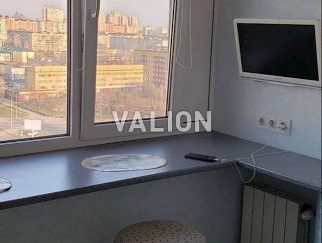 Продажа двухкомнатной квартиры на Оболонской (Дружбы Народов) пл. 3