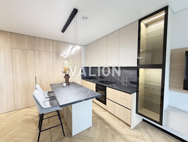 Продажа 1-комнатной квартиры в ЖК «Варшавский-2», ул. Семьи Кристеров, 16