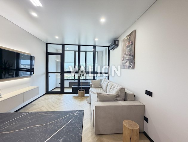 Продажа 1-комнатной квартиры в ЖК «Варшавский-2», ул. Семьи Кристеров, 16