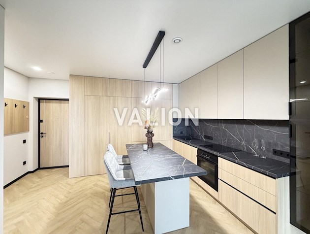 Продажа 1-комнатной квартиры в ЖК «Варшавский-2», ул. Семьи Кристеров, 16