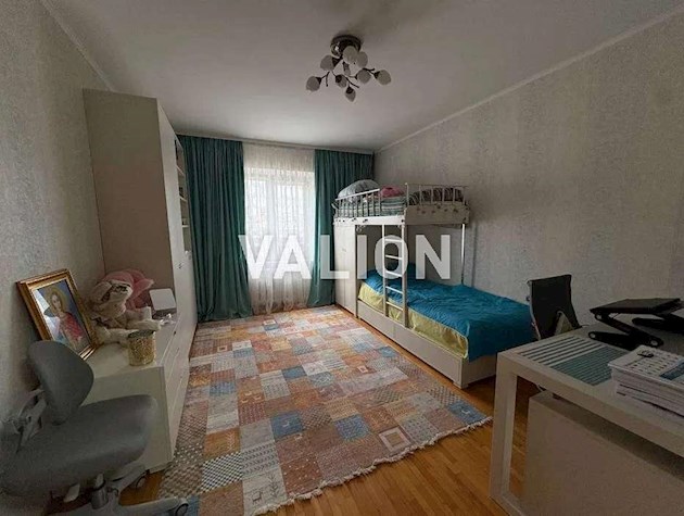 Продажа 2-к квартиры ул. Драгоманова 8