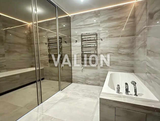 Продаж 2-к квартири бул. Лесі Українки 7в