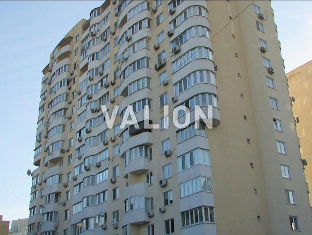 Продам 3-комнатную квартиру на ул. Просвещения 14а