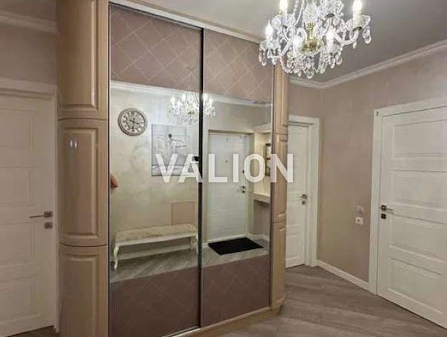 Продажа 3-к квартиры просп. Европейский Союз 45