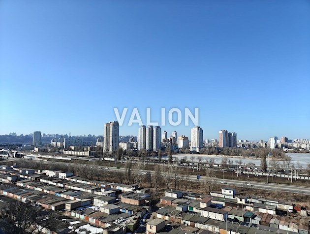 Продається 2-кімнатна квартира 70.2 кв. м на вул. Гліба Бабіча (Канальна), 8б. ЖК Причал 8