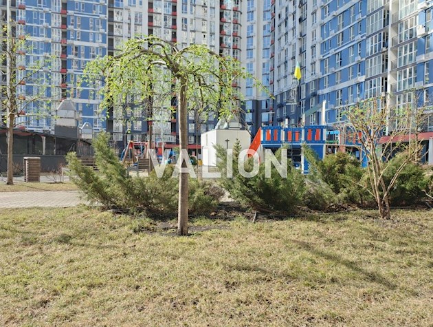 Продається 2-кімнатна квартира 70.2 кв. м на вул. Гліба Бабіча (Канальна), 8б. ЖК Причал 8