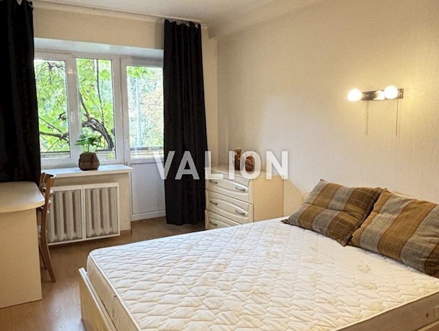 Продажа 3-комнатной квартиры ул.Антонова 43 Соломенский район