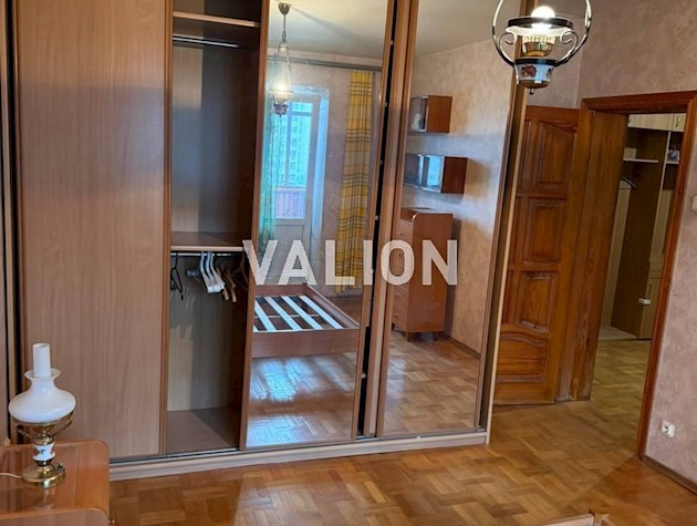 Продажа 3-к квартиры Киев, Дарницкий, ул. Анны Ахматовой, 15