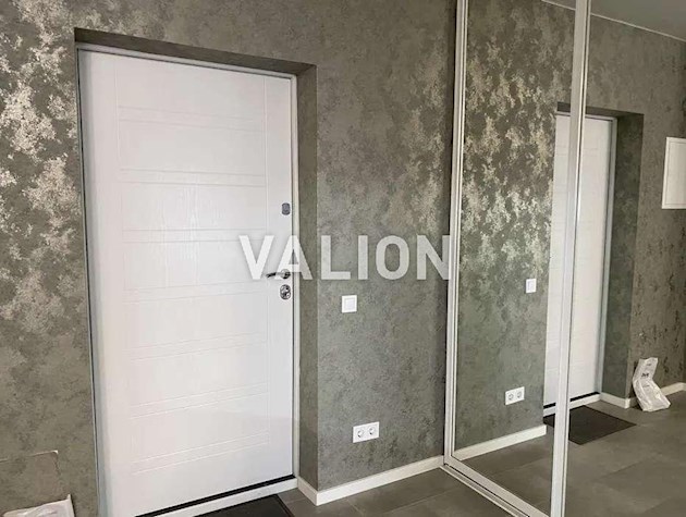 Продажа 1-к квартиры ЖК Медовый, Кадетский Гай 12.