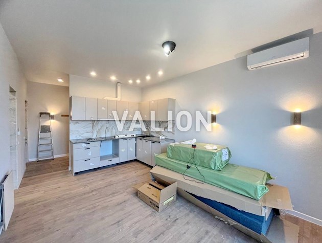 Без% Продаж 2 к квартири (євродвушка) на вул. Тираспольська, 44. метро Сирець