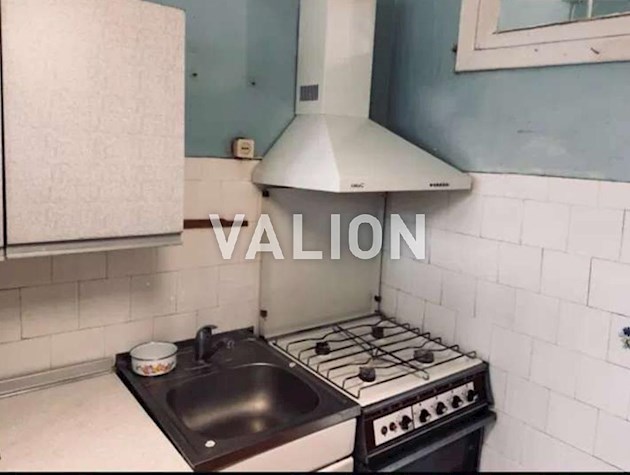 Продаж 3-к квартири вул. Олександра Попова 8