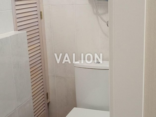 Продажа 2 комн квартиры возле станции метро Печерская, бул. Леси Украинки 28а.