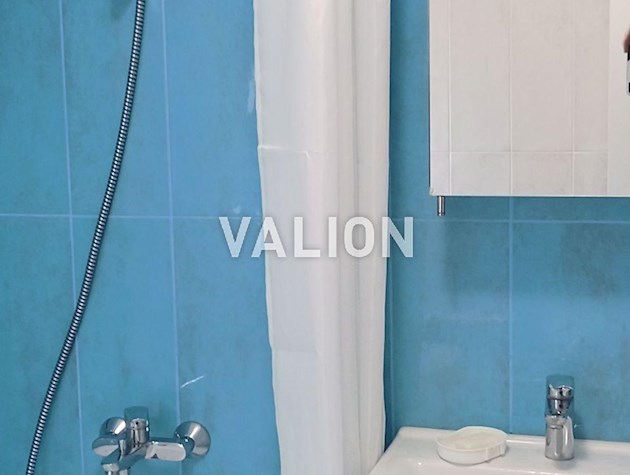 Продажа 2 комн квартиры возле станции метро Печерская, бул. Леси Украинки 28а.