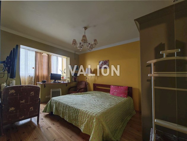 Продажа 3-комнатная квартира ул. Булгакова 3 Святошинский район