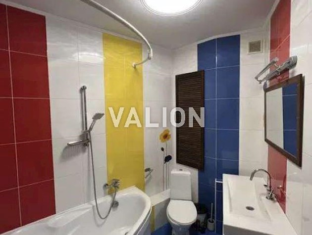 1-кімнатна квартира з ремонтом Урлівська 36