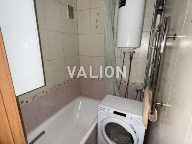 Продажа 2-комнатной квартиры ул. Жмеринская24 , Святошинский район