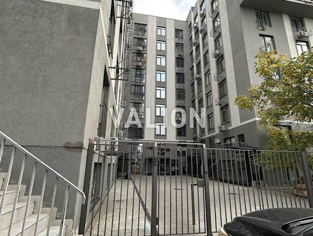 Продажа 2-комнатной квартиры в ЖК Метро Парк, Каменськая 123