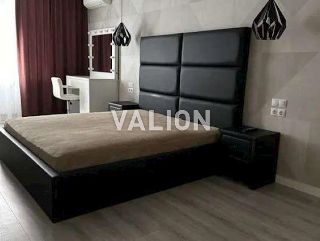 Продаж 3-к квартири вул. Дениса Рачінського 25