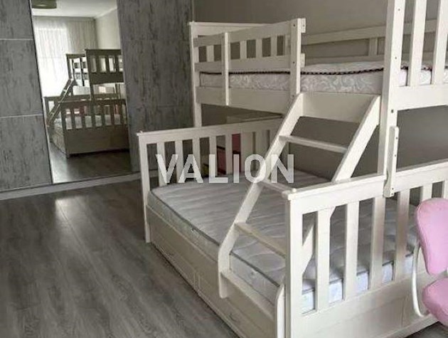 Продаж 3-к квартири вул. Дениса Рачінського 25