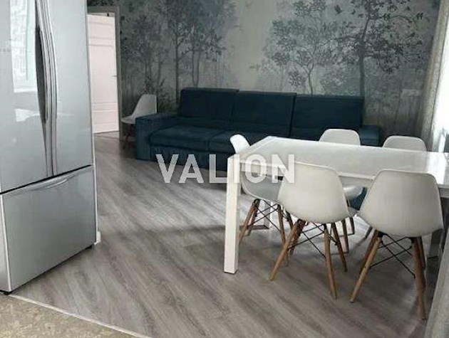 Продаж 3-к квартири вул. Дениса Рачінського 25