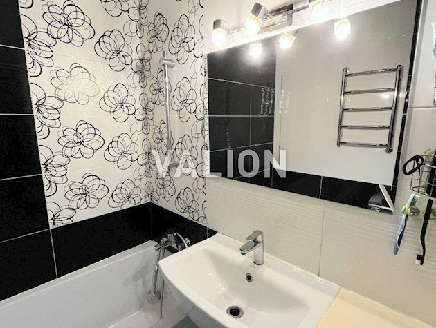 Продаж 3к квартири вул Заболотного 26 Голосіївський р-н