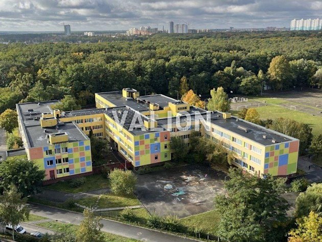 Продаж 3к квартири вул Заболотного 26 Голосіївський р-н