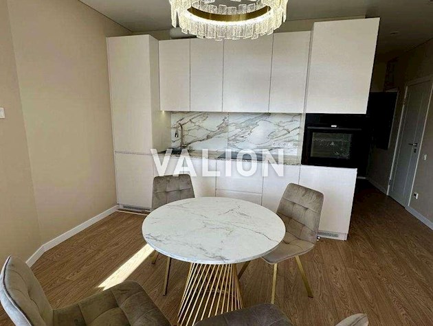 Продажа 1-комнатной квартиры по ул.Кустанайская, 13а в ЖК West House