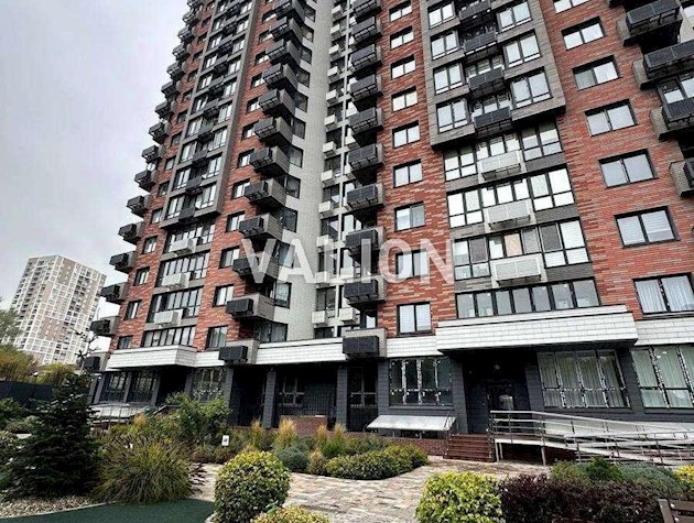 Продажа 1-комнатной квартиры по ул.Кустанайская, 13а в ЖК West House