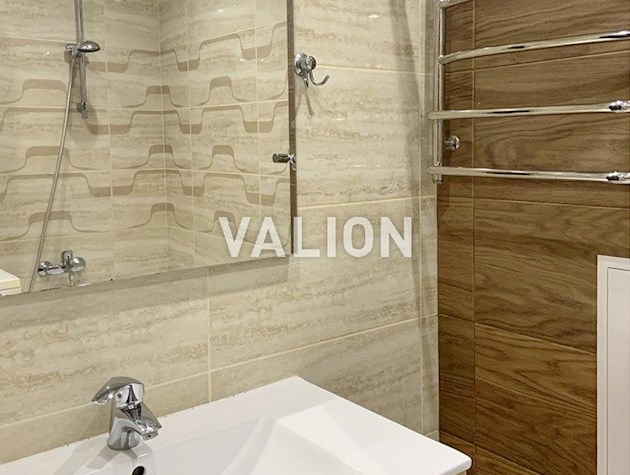 Продажа 3-комнатной квартиры Березняки пр-т Тычины 26 Днепровский район, без комиссии