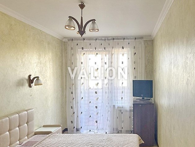 Продажа 3-комнатной квартиры Березняки пр-т Тычины 26 Днепровский район, без комиссии