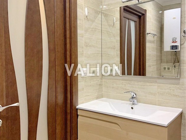 Продажа 3-комнатной квартиры Березняки пр-т Тычины 26 Днепровский район, без комиссии