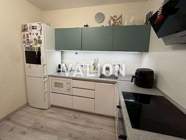 Продажа 1-к квартиры ул. Софии Русовой 3