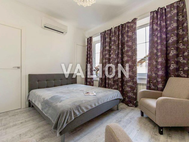 Продам элитную 2к квартиру в Центре Киева, Протасов Яр, пер. Докучаевский 8, ЖК Royal Hill