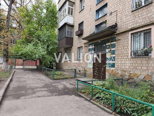 Продаж без% 1к квартири м. Дорогожичи, вул. Дорогожицька, 16а